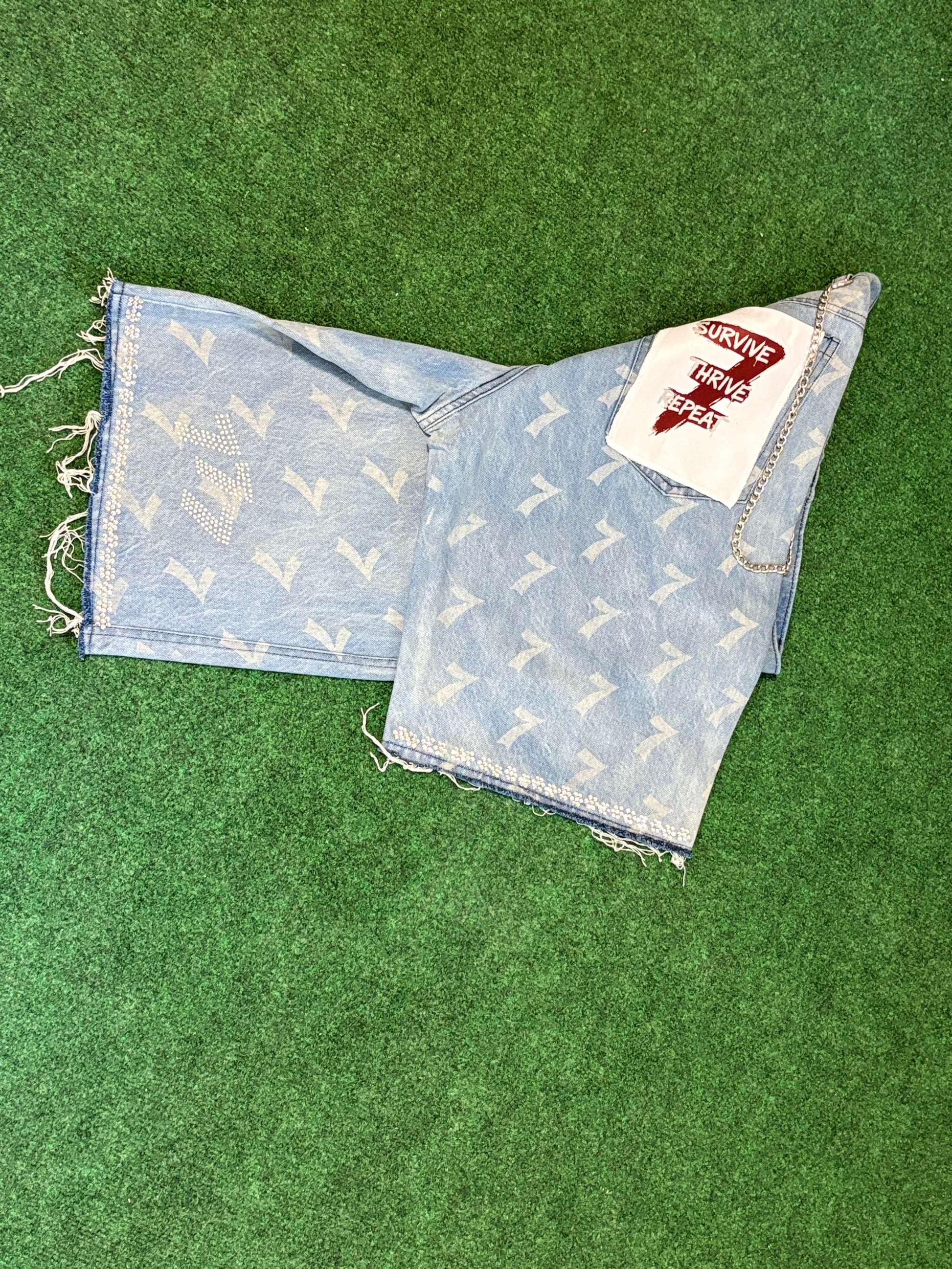 Signature La'Douleur7 " Crystal Chaos" Denim Jorts