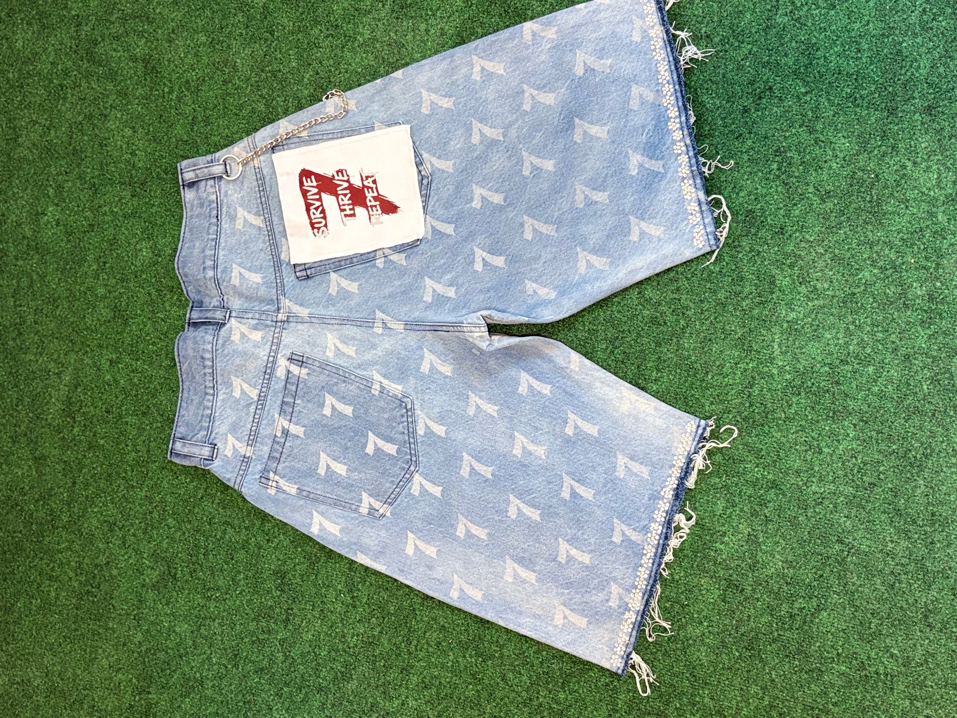 Signature La'Douleur7 " Crystal Chaos" Denim Jorts