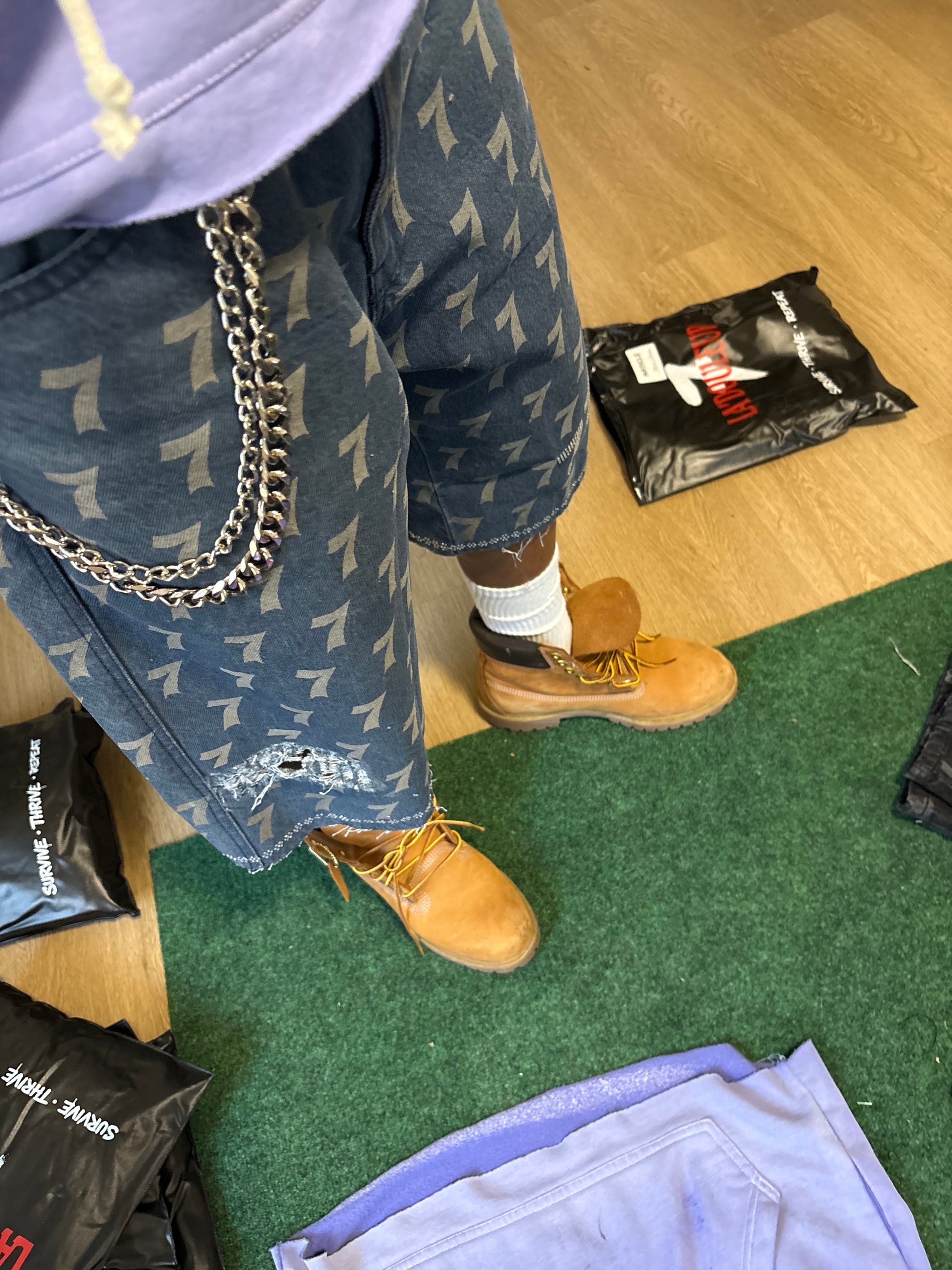 Signature La'Douleur7 " Crystal Chaos" Denim Jorts