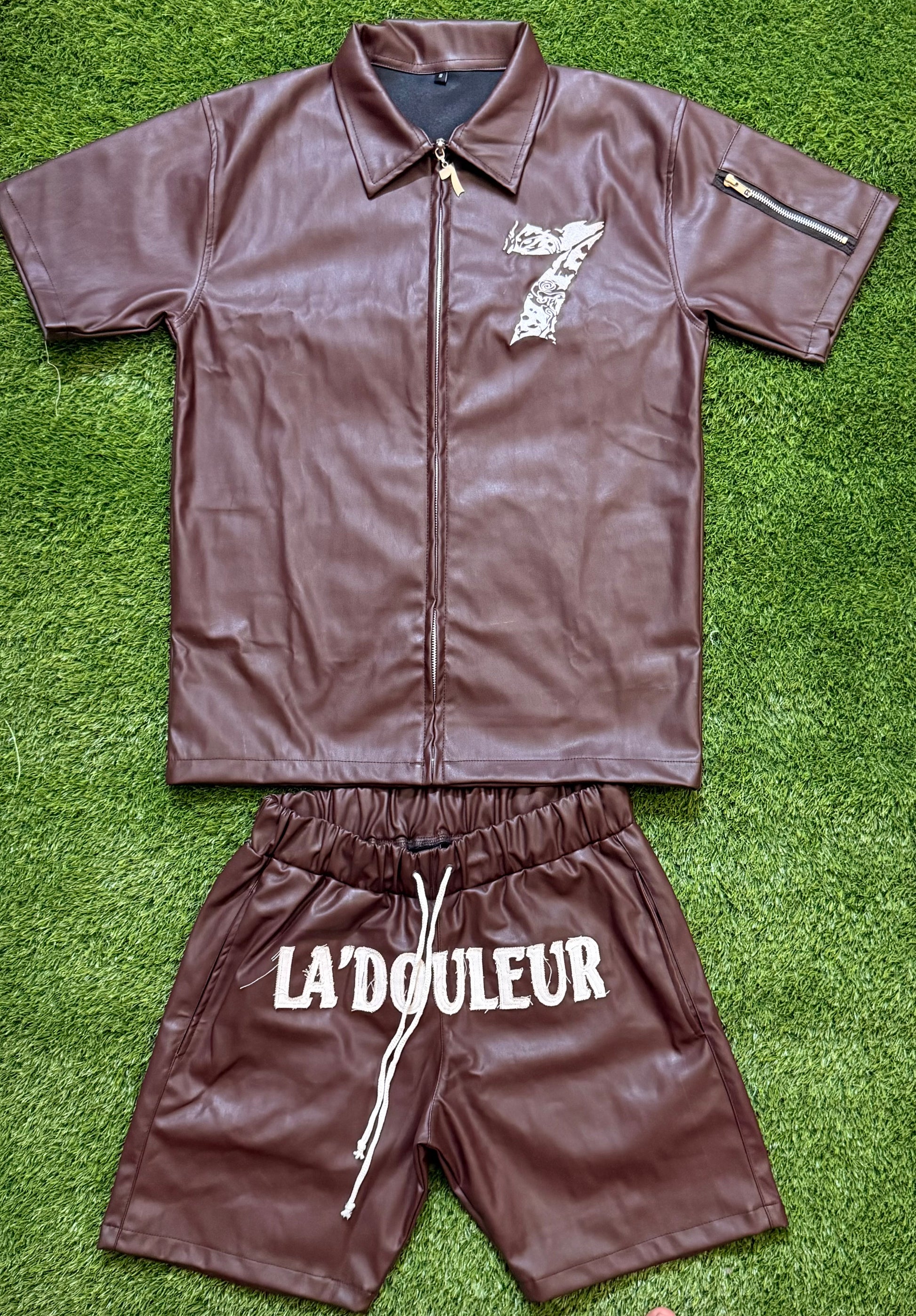 2 PIECE FAUX LEATHER SET (MOCHA BROWN)